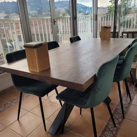 Rooftop Center - Parking * Cannes